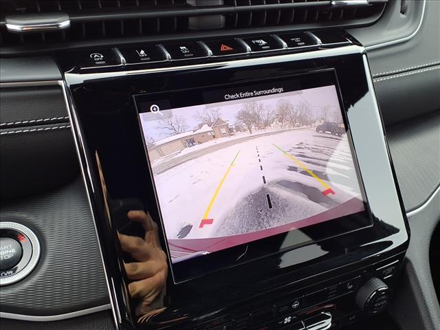 used 2024 Jeep Grand Cherokee car, priced at $31,995