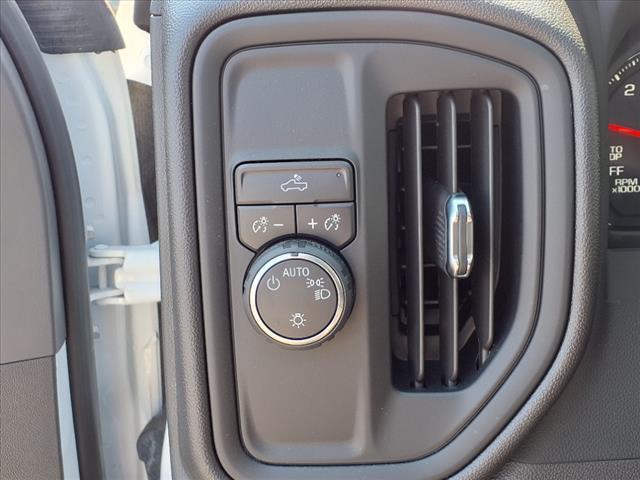 used 2024 Chevrolet Silverado 1500 car, priced at $31,995