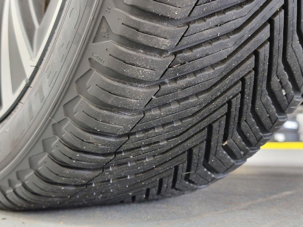 used 2021 Volvo XC90 car, priced at $22,968