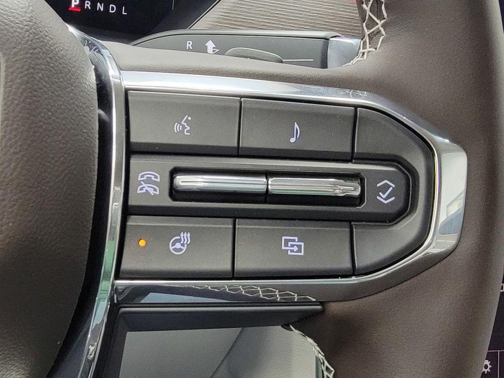 used 2025 GMC Acadia car, priced at $54,968