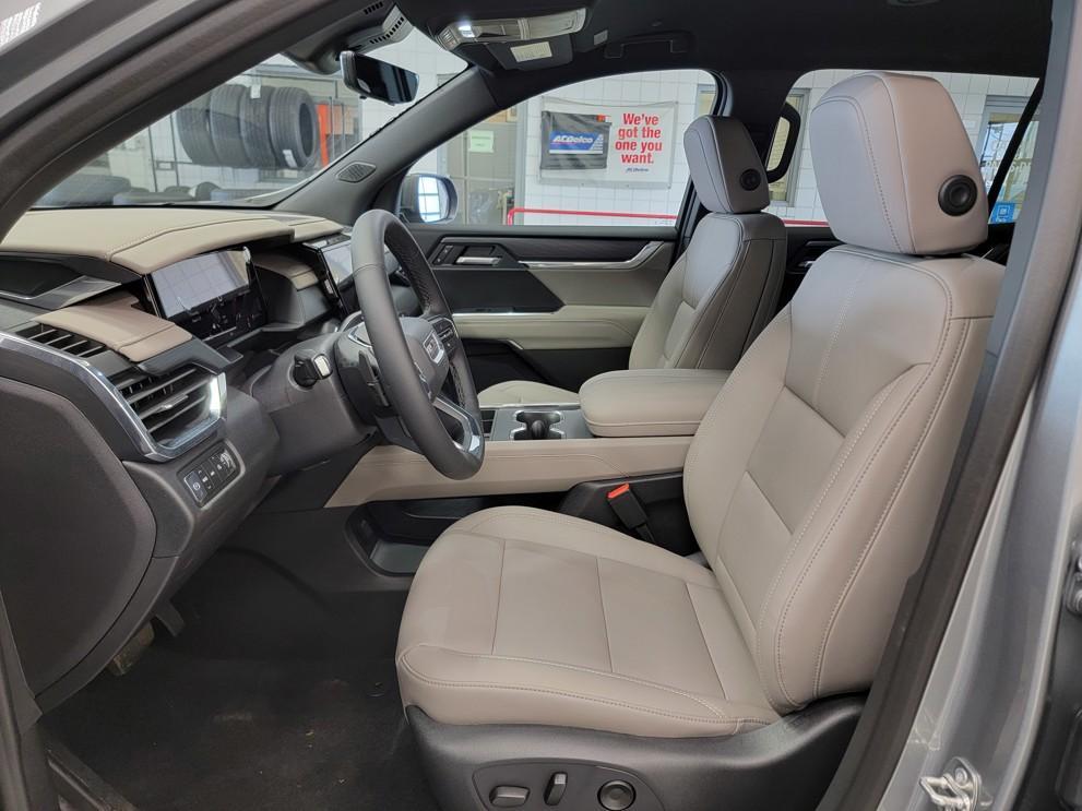 new 2026 GMC Acadia car, priced at $48,025