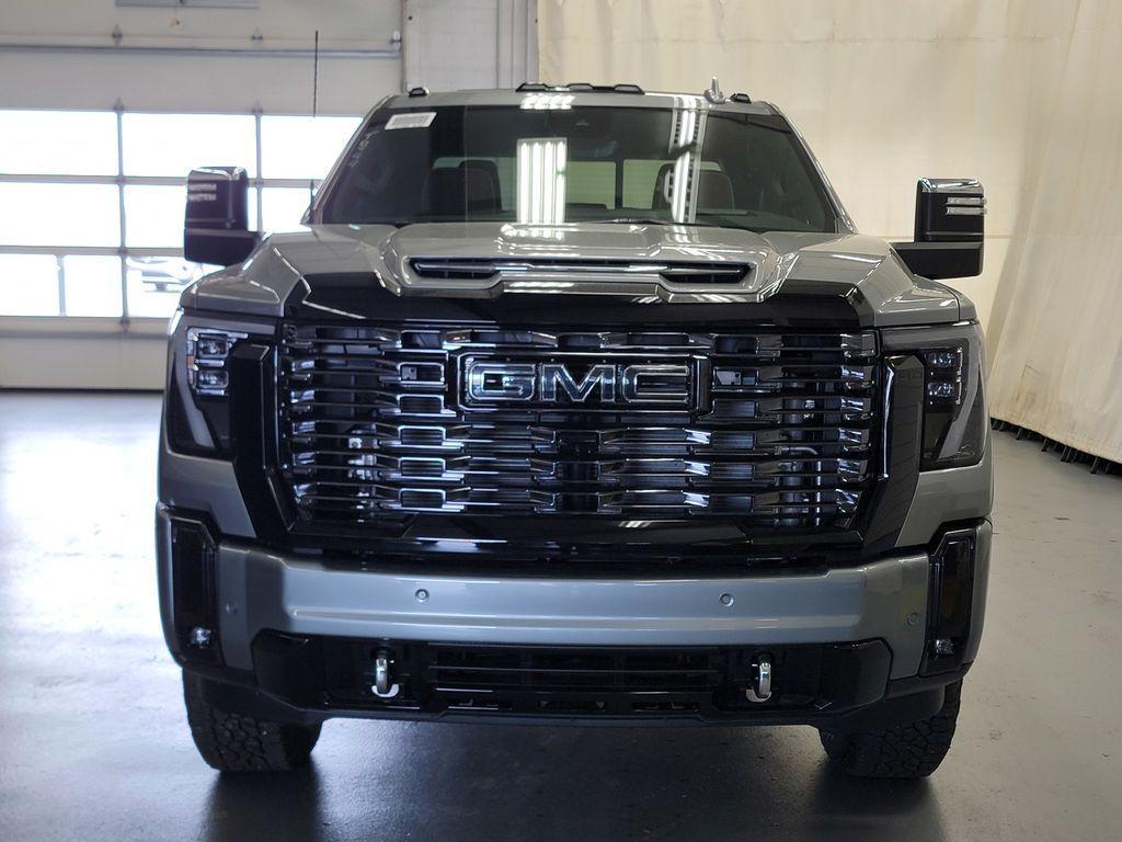 new 2026 GMC Sierra 3500 car, priced at $95,896