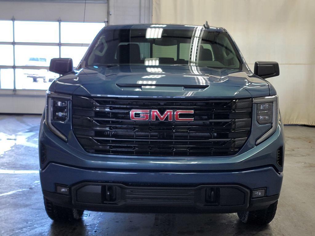 new 2026 GMC Sierra 1500 car, priced at $59,250