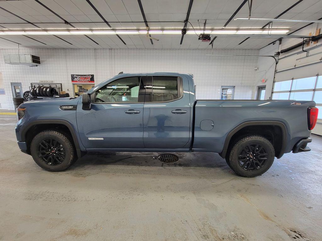 new 2026 GMC Sierra 1500 car, priced at $59,250