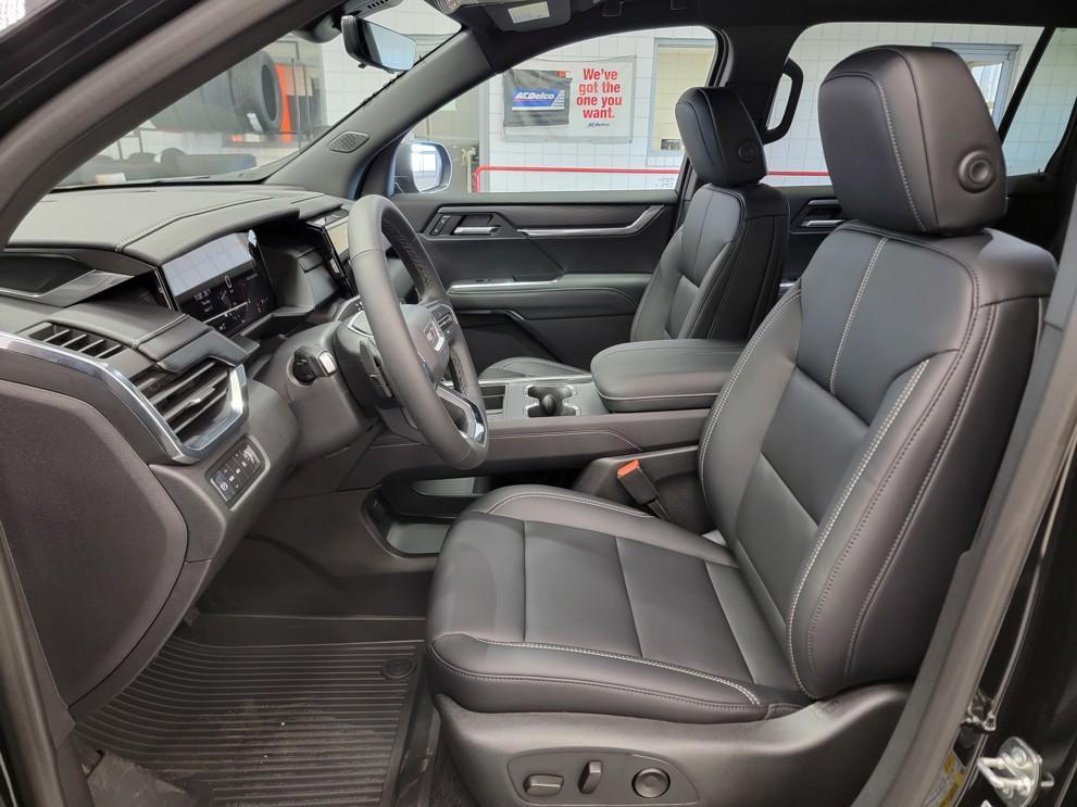 new 2026 GMC Acadia car, priced at $49,122