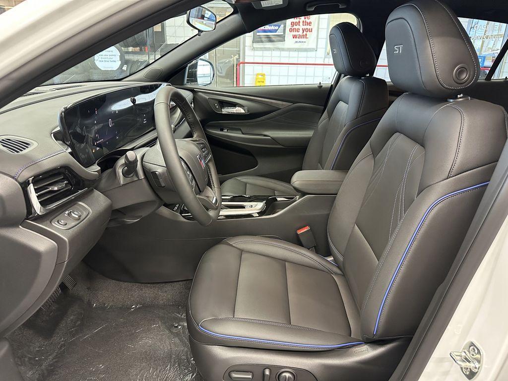 new 2026 Buick Envista car, priced at $30,127