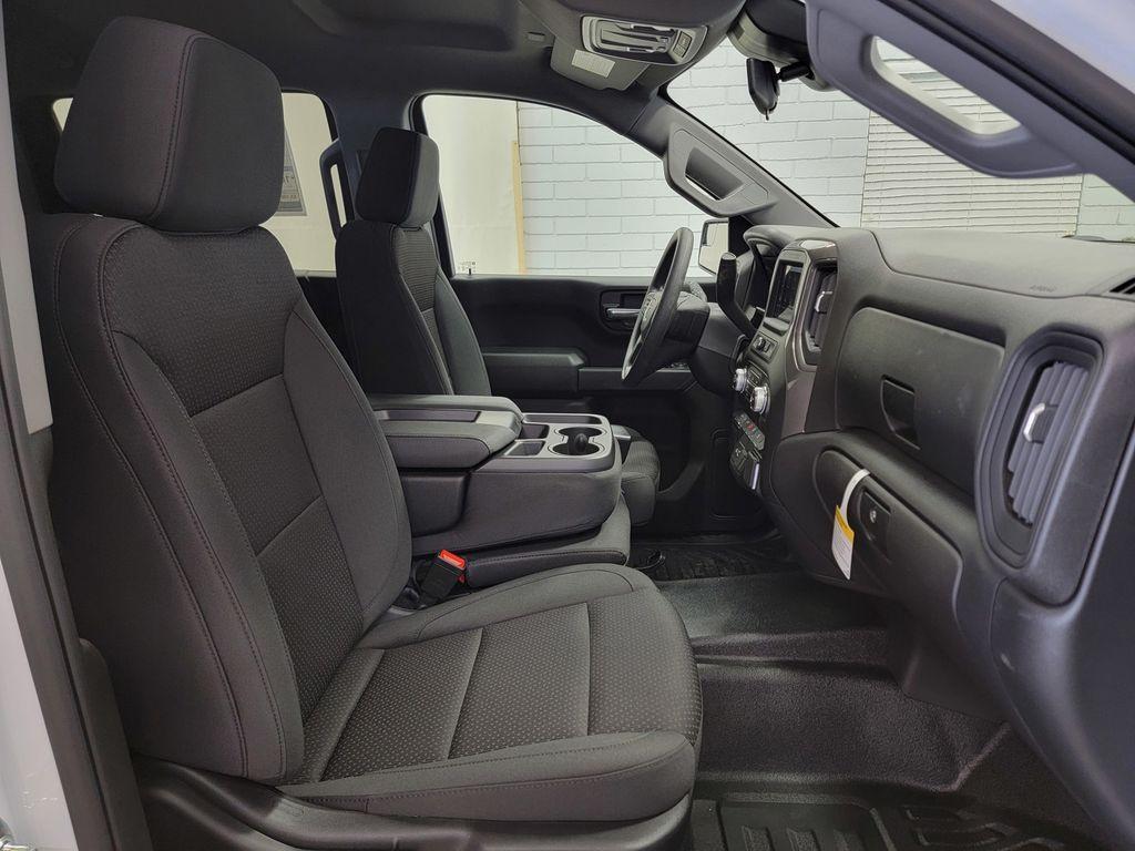 new 2026 GMC Sierra 1500 car, priced at $52,735