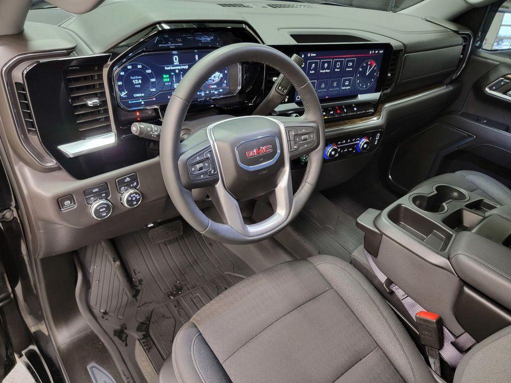 used 2024 GMC Sierra 1500 car, priced at $43,968