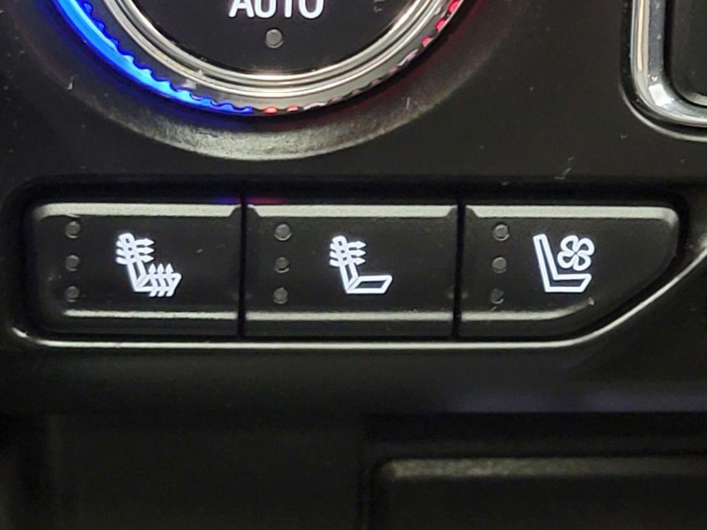 used 2024 GMC Yukon car, priced at $65,968