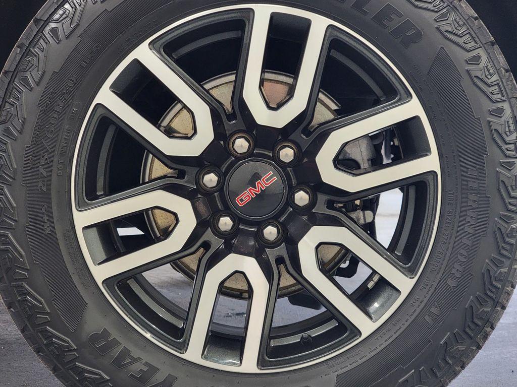 used 2024 GMC Yukon car, priced at $65,968