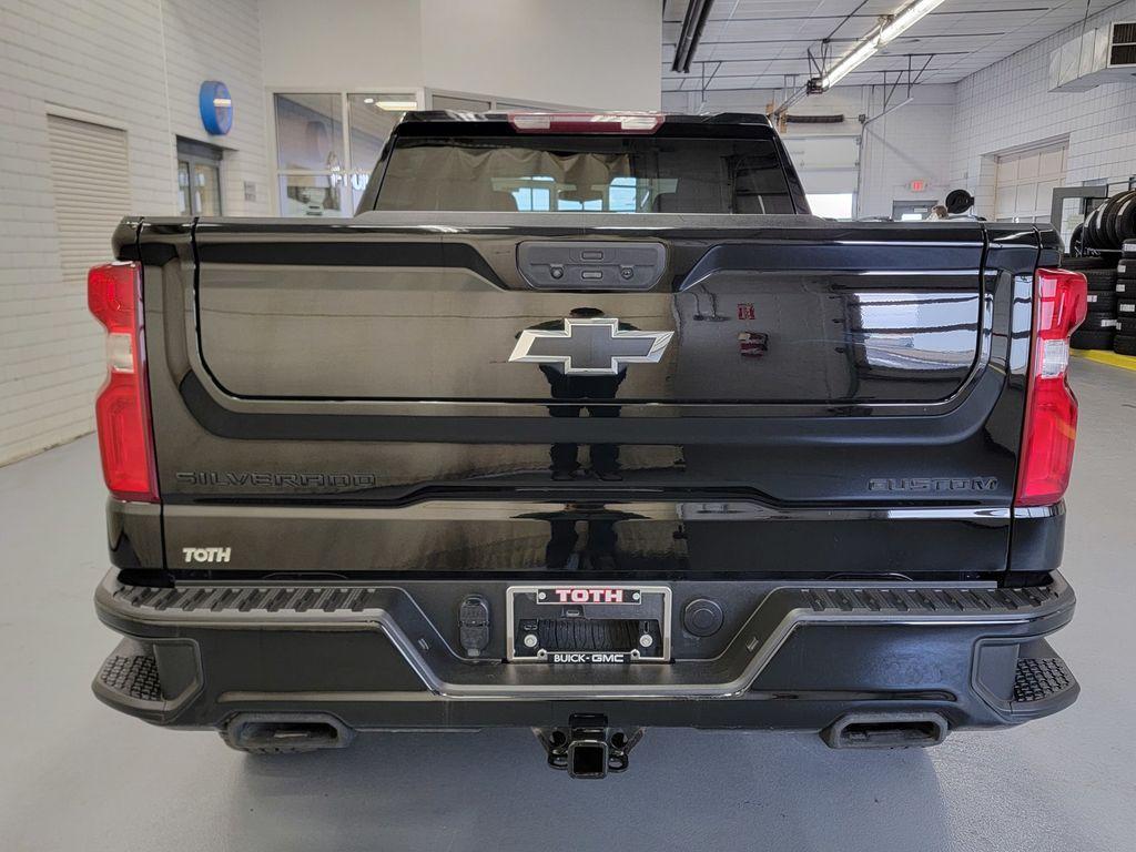 used 2021 Chevrolet Silverado 1500 car, priced at $30,993