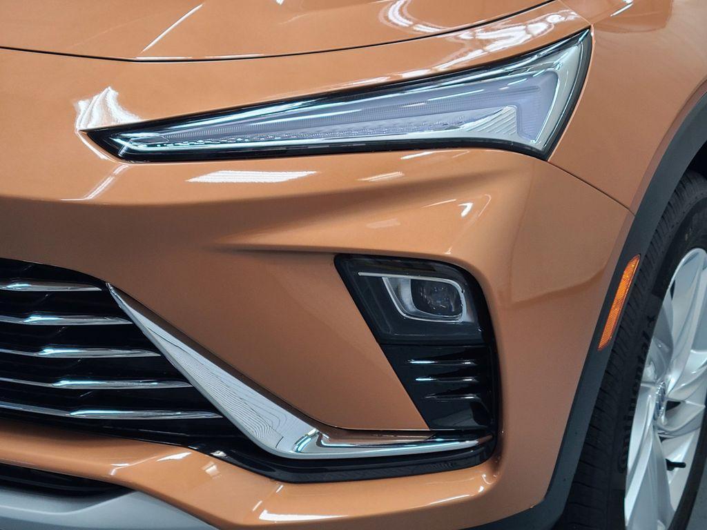new 2025 Buick Envista car, priced at $25,280