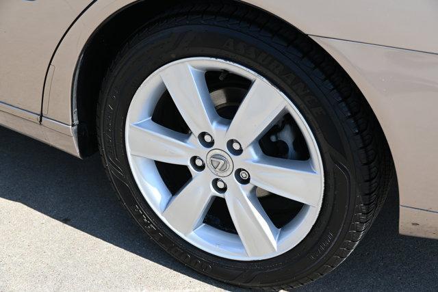 used 2005 Lexus ES 330 car, priced at $6,650