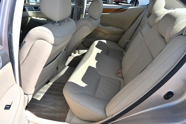 used 2005 Lexus ES 330 car, priced at $6,650