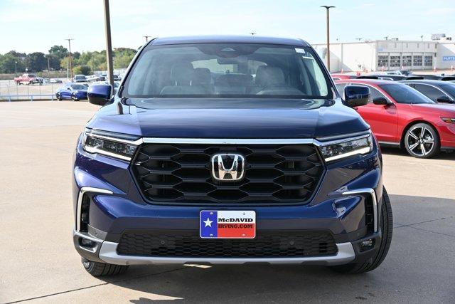 new 2025 Honda Pilot car, priced at $42,399