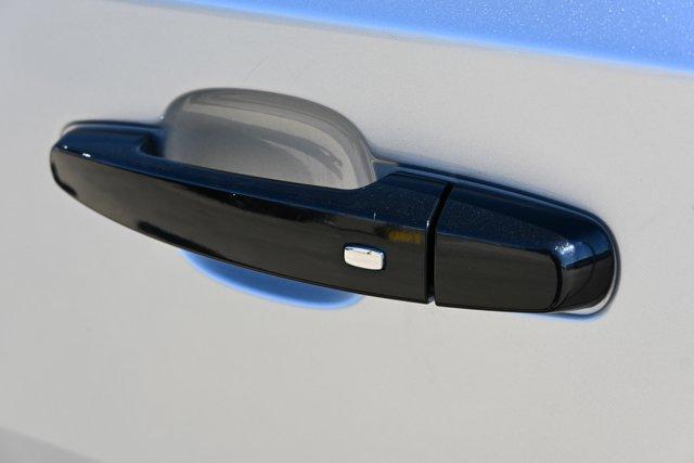 used 2019 Chevrolet Traverse car, priced at $19,998