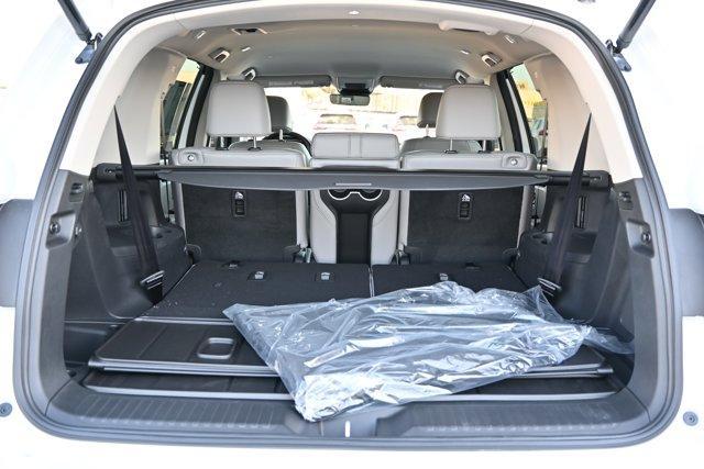 new 2025 Honda Pilot car, priced at $45,343