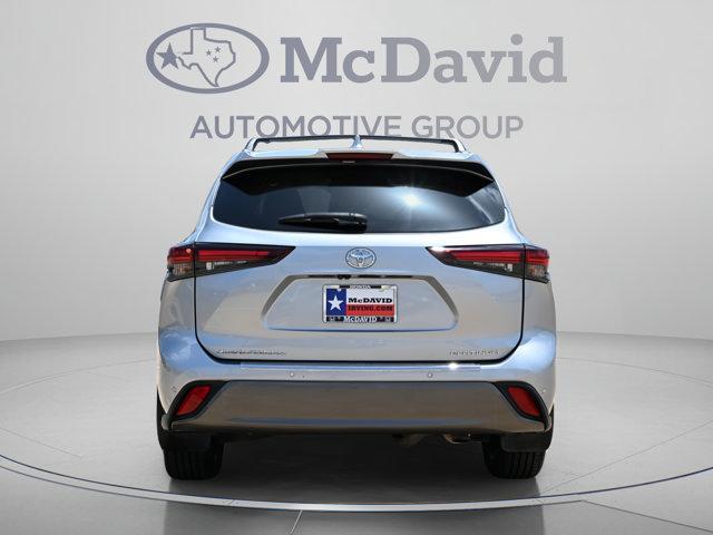 used 2024 Toyota Highlander car, priced at $31,223
