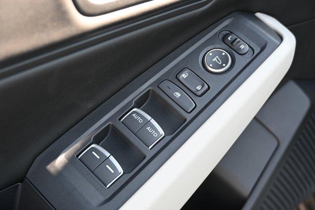 new 2025 Honda Accord car, priced at $30,806