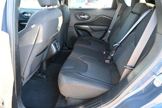 used 2020 Jeep Cherokee car, priced at $13,850