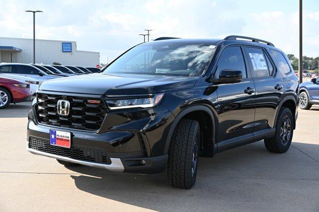 new 2025 Honda Pilot car, priced at $47,933