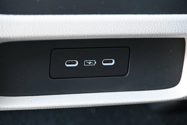 new 2026 Honda Odyssey car, priced at $45,434