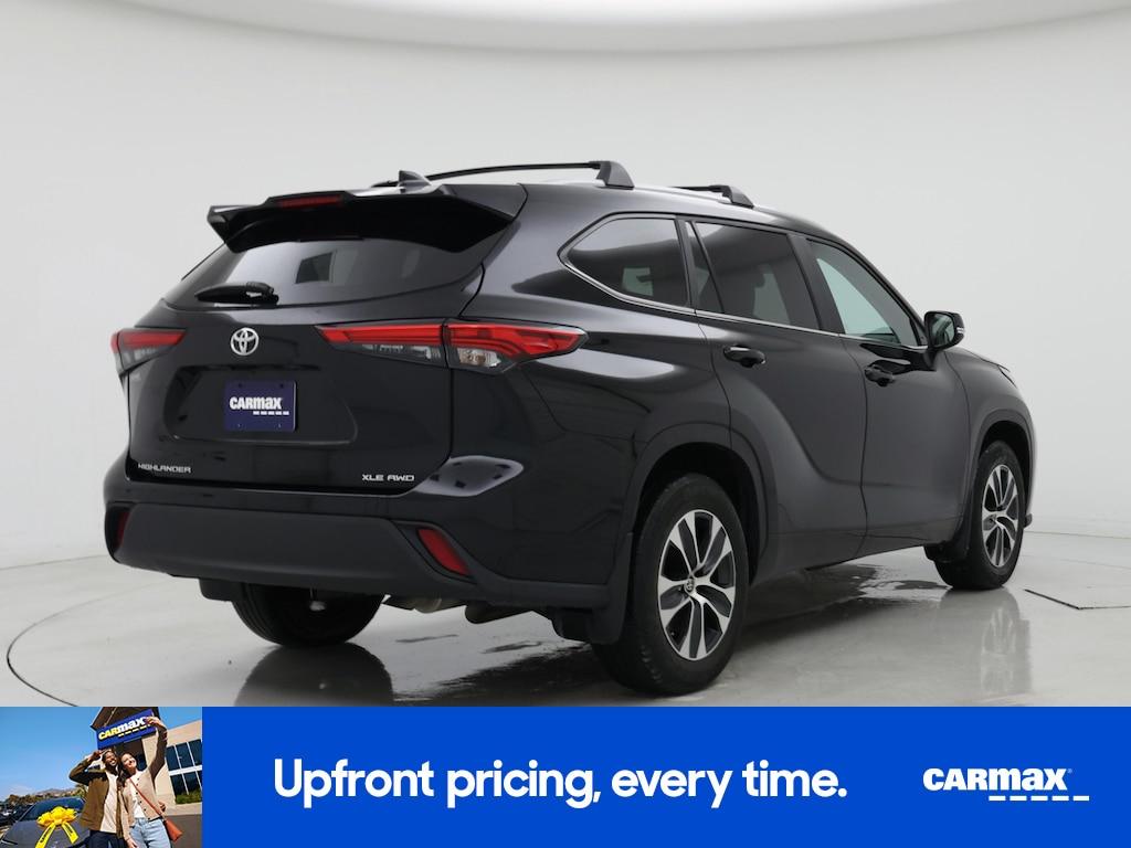 used 2023 Toyota Highlander car, priced at $36,998