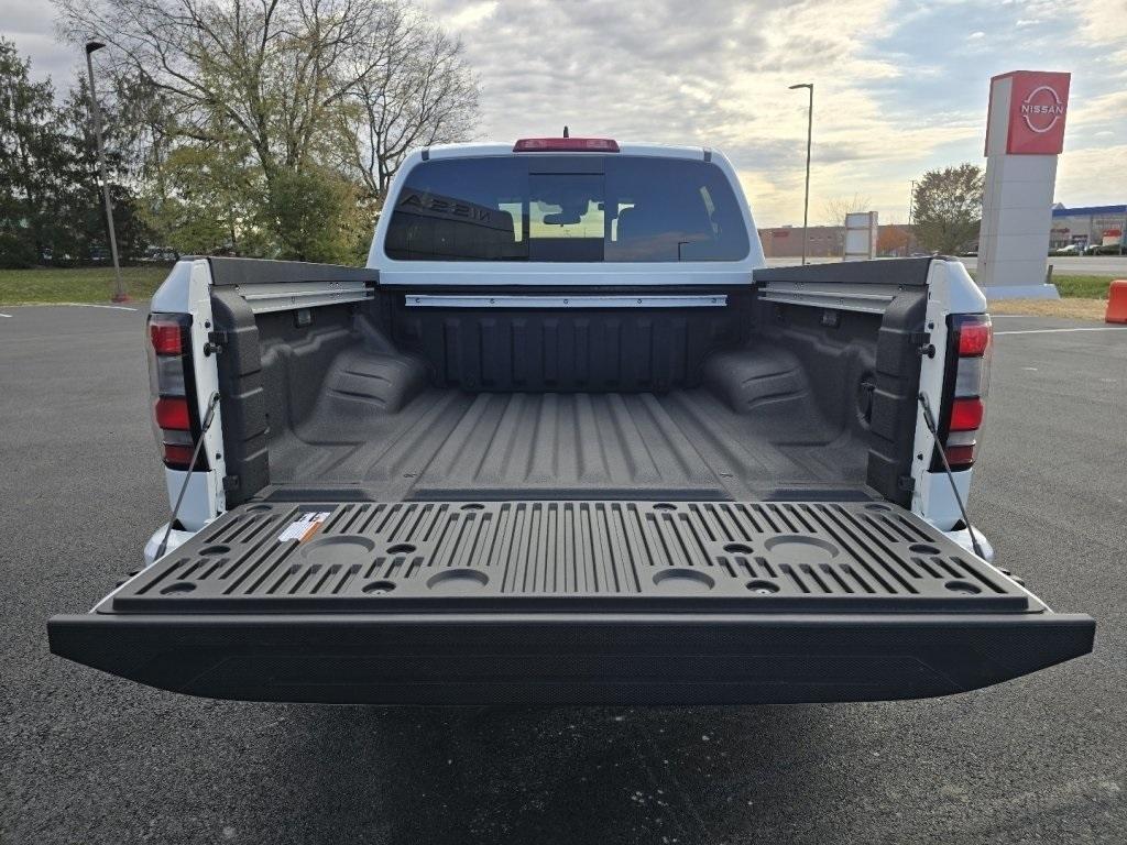 new 2026 Nissan Frontier car