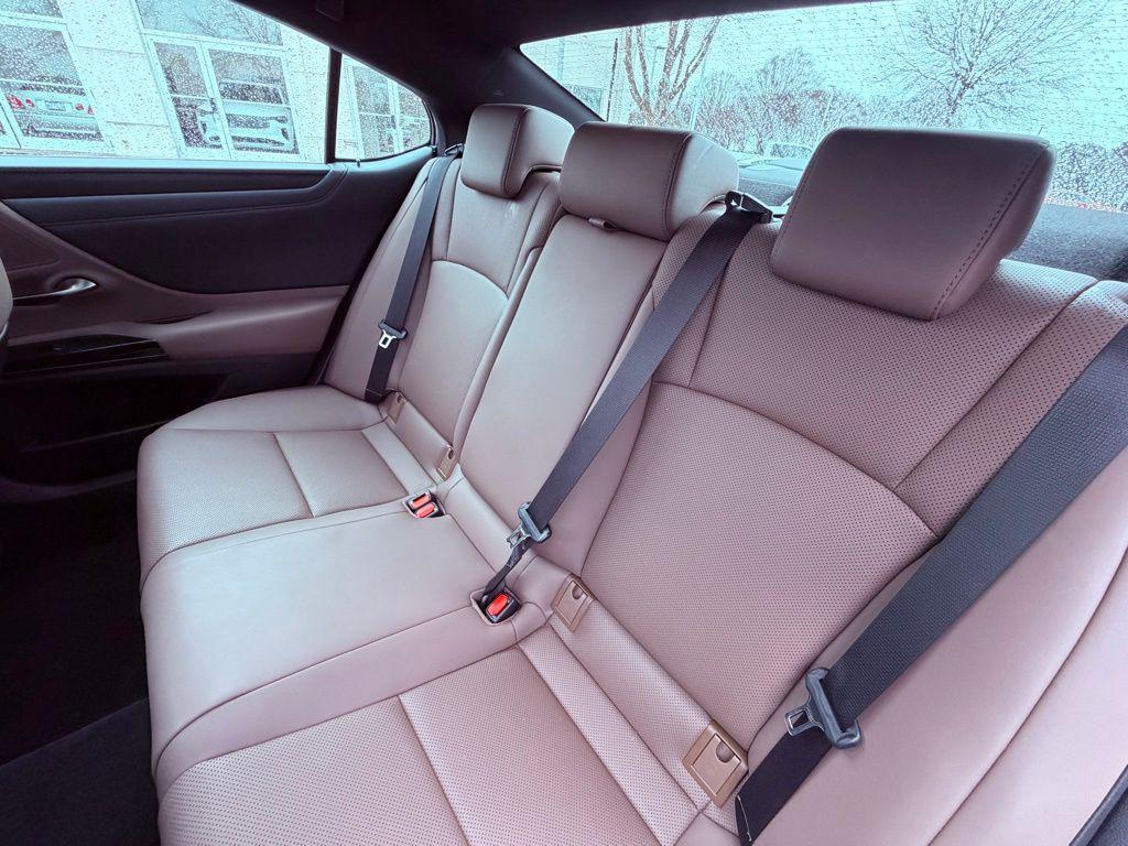 used 2023 Lexus ES 350 car, priced at $38,488