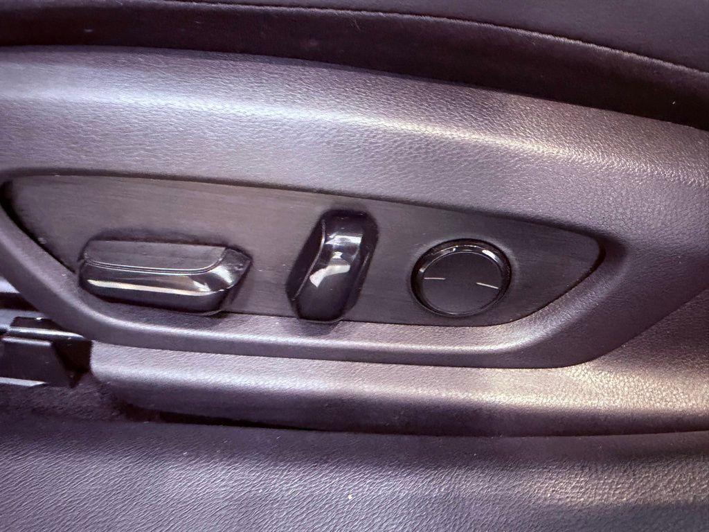 used 2020 Lexus ES 300h car, priced at $31,888