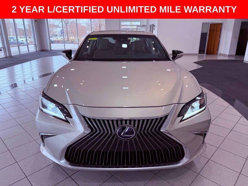 used 2020 Lexus ES 300h car, priced at $31,888