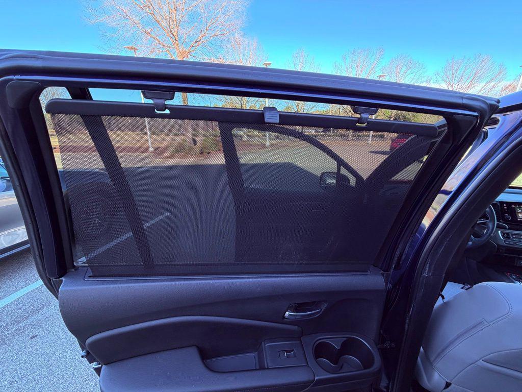 used 2021 Honda Passport car, priced at $22,988