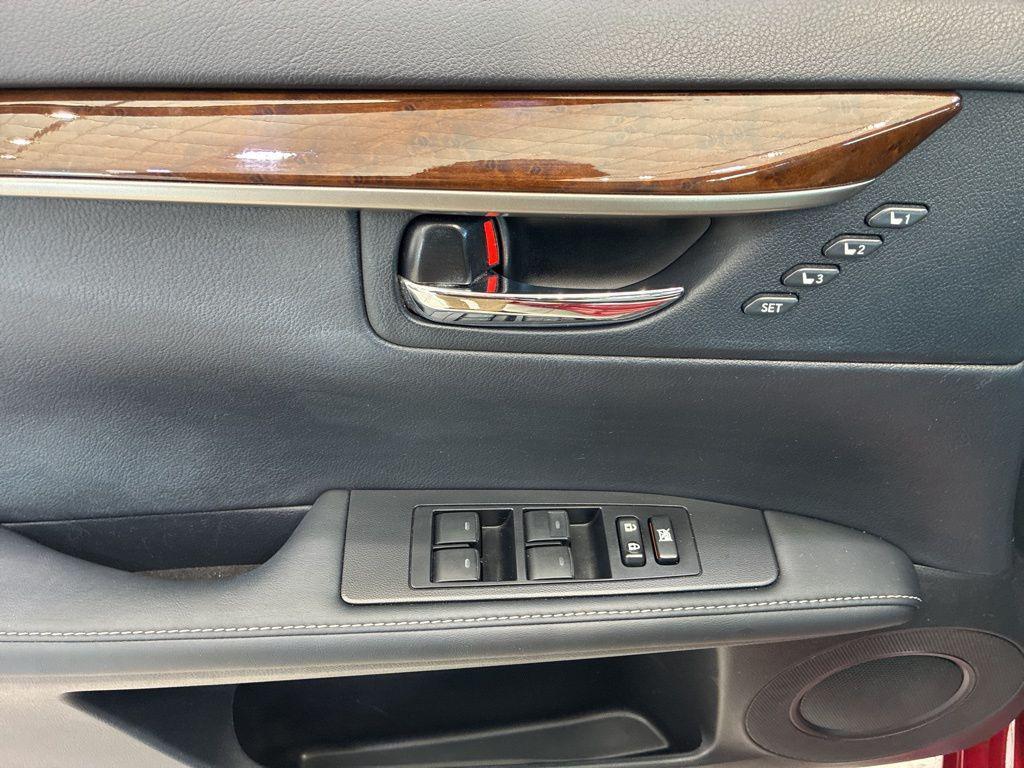 used 2015 Lexus ES 350 car, priced at $17,988