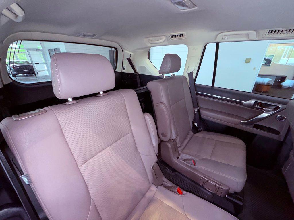 used 2023 Lexus GX 460 car, priced at $58,988