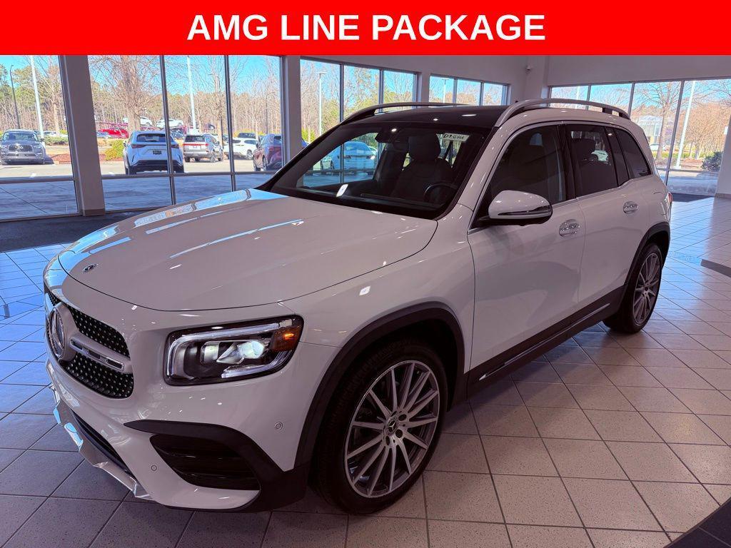 used 2022 Mercedes-Benz GLB 250 car, priced at $28,888