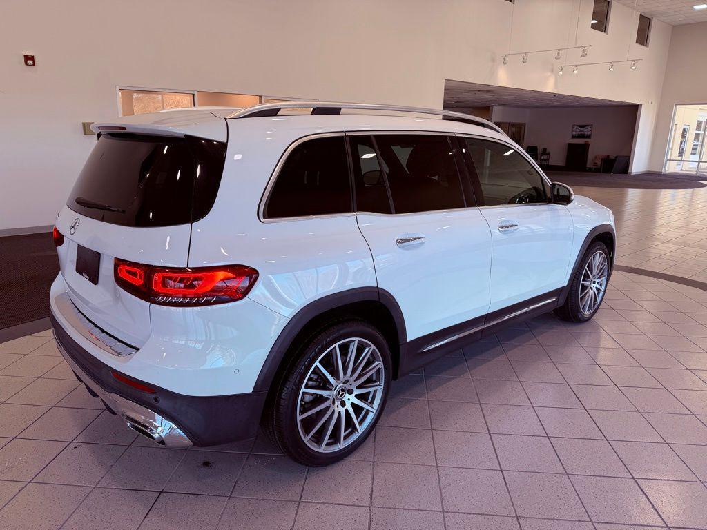used 2022 Mercedes-Benz GLB 250 car, priced at $28,888