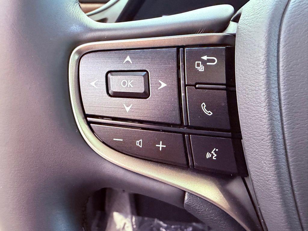used 2025 Lexus ES 350 car, priced at $47,787