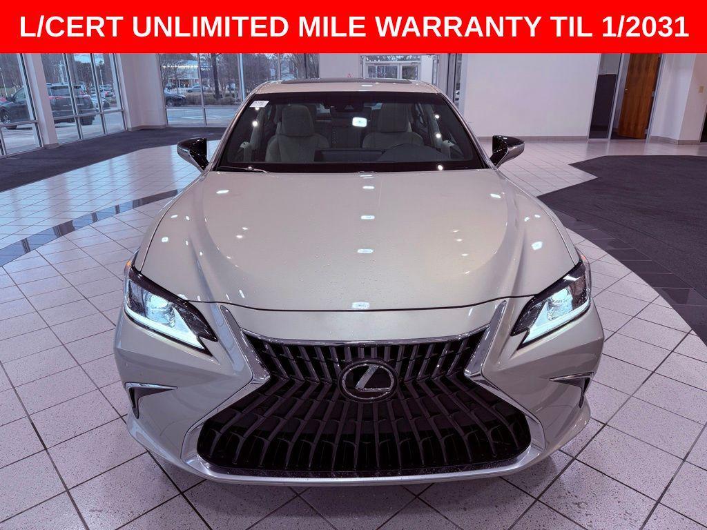 used 2025 Lexus ES 300h car, priced at $44,888
