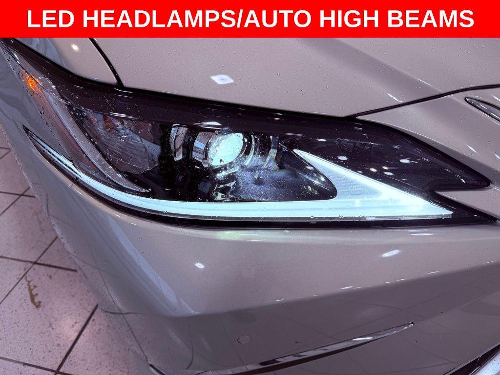 used 2025 Lexus ES 300h car, priced at $44,888