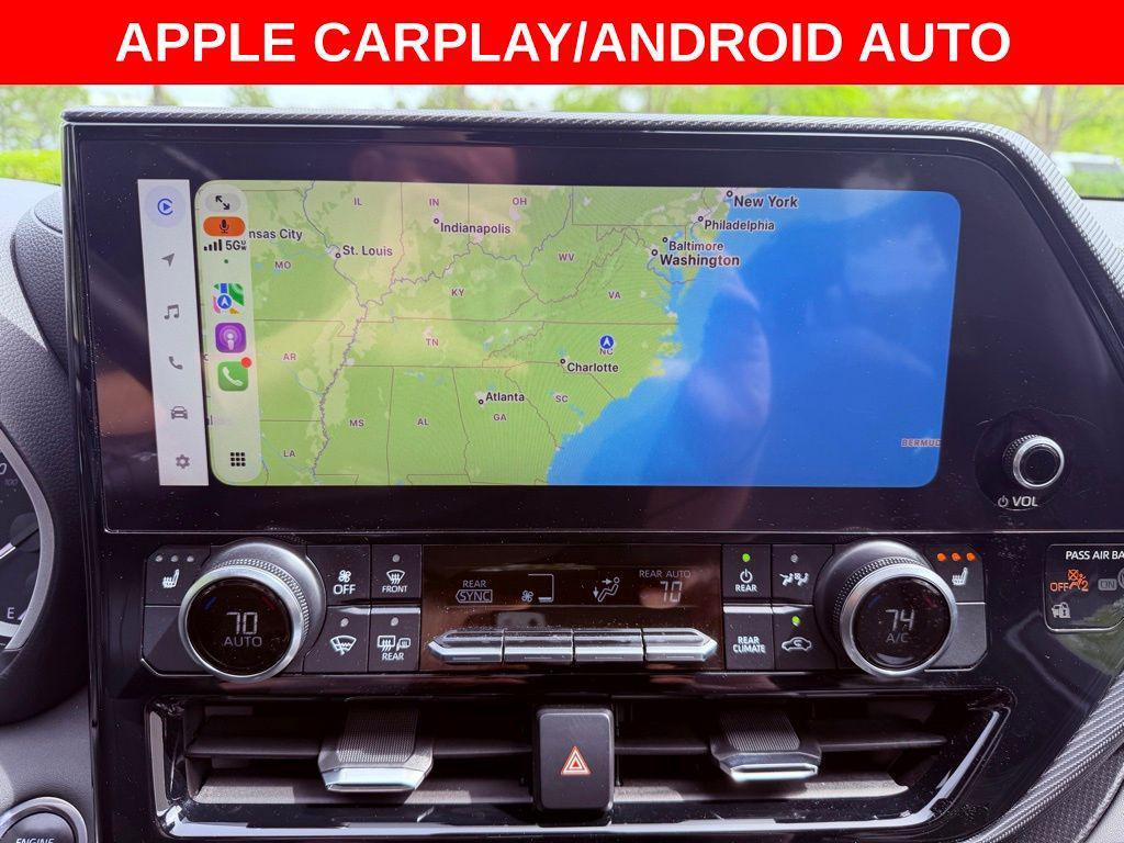 used 2024 Toyota Highlander car, priced at $38,888