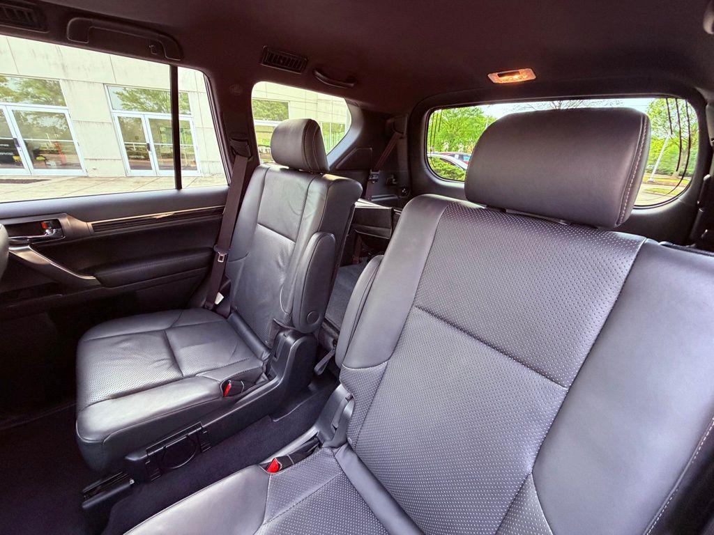 used 2023 Lexus GX 460 car, priced at $62,988
