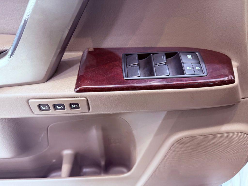 used 2014 Lexus GX 460 car, priced at $17,988