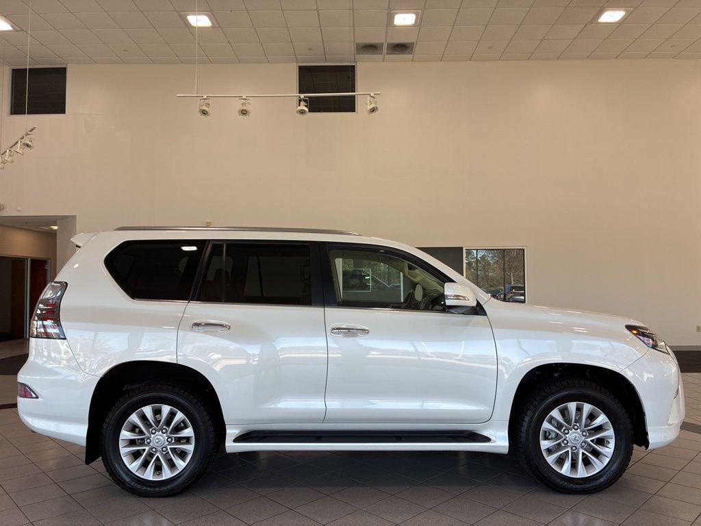 used 2021 Lexus GX 460 car, priced at $38,988