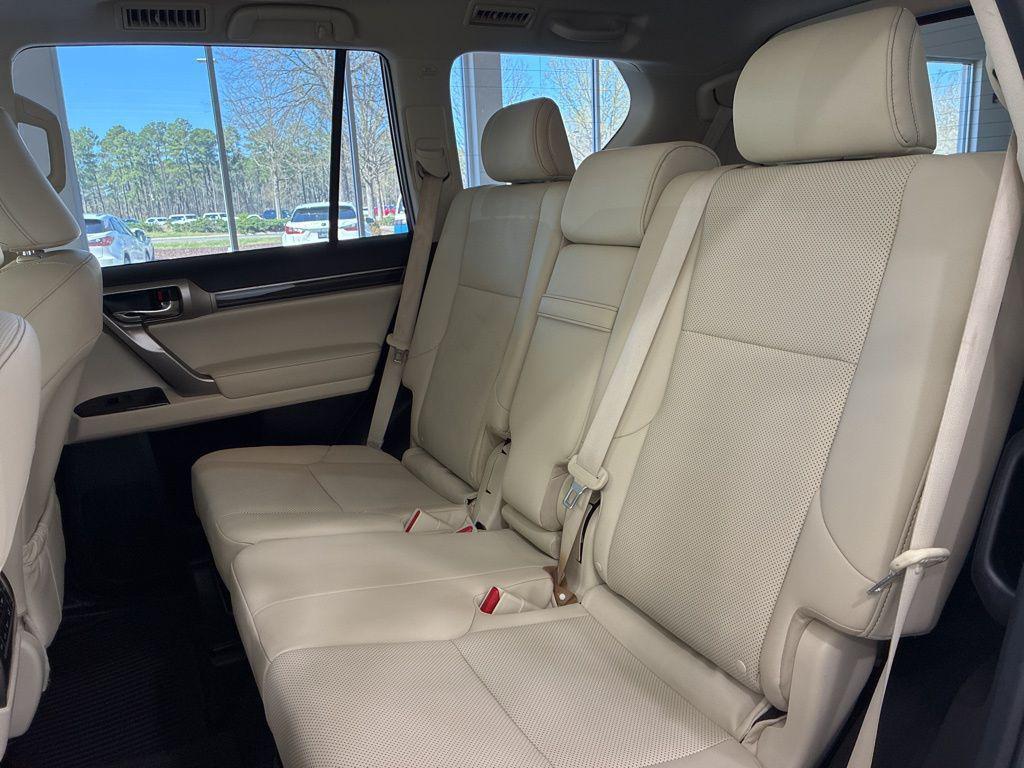 used 2021 Lexus GX 460 car, priced at $38,988