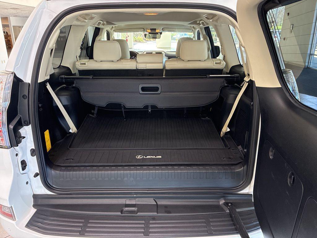 used 2021 Lexus GX 460 car, priced at $38,988