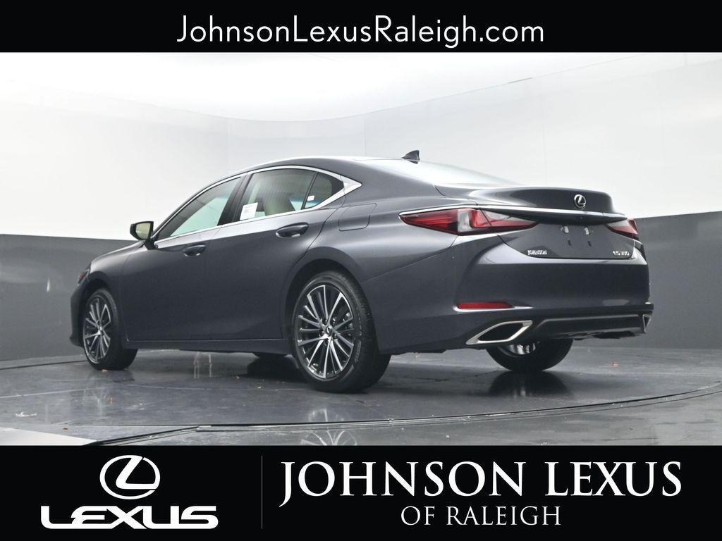 new 2025 Lexus ES 350 car, priced at $48,665