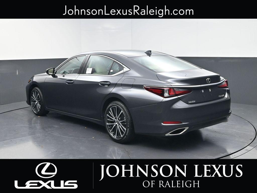 new 2025 Lexus ES 350 car, priced at $48,665