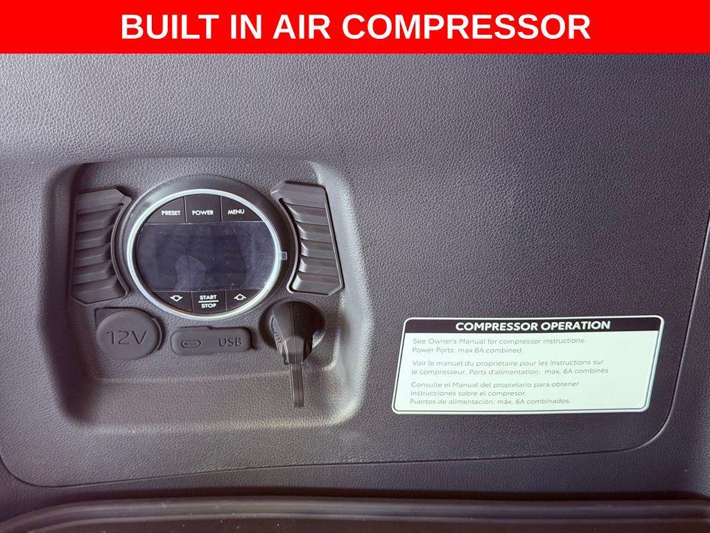 used 2025 Lexus GX 550 car, priced at $87,988