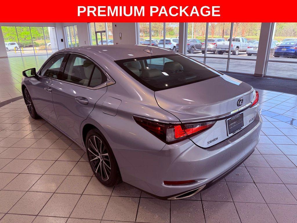 used 2024 Lexus ES 350 car, priced at $41,988