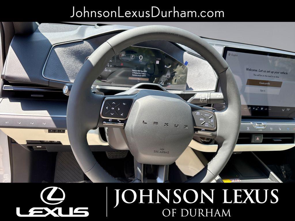 new 2026 Lexus ES 350h car, priced at $61,161
